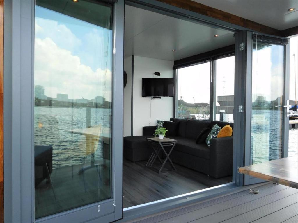 Havenlodge Heeg Ngoại thất bức ảnh